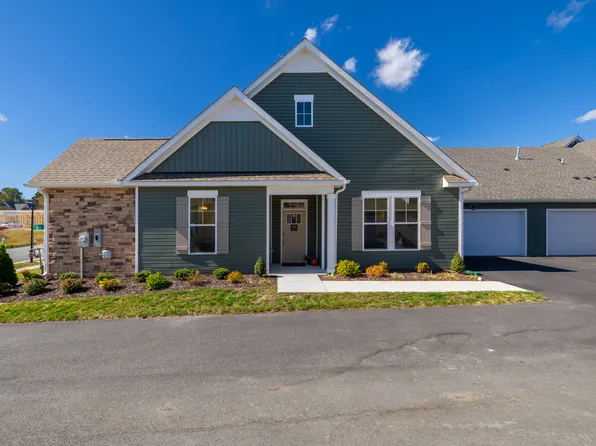 Augusta - Villa Home, Church Square Plan, Church Square