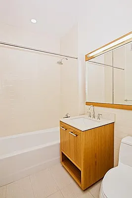 Rented by Living New York | media 17