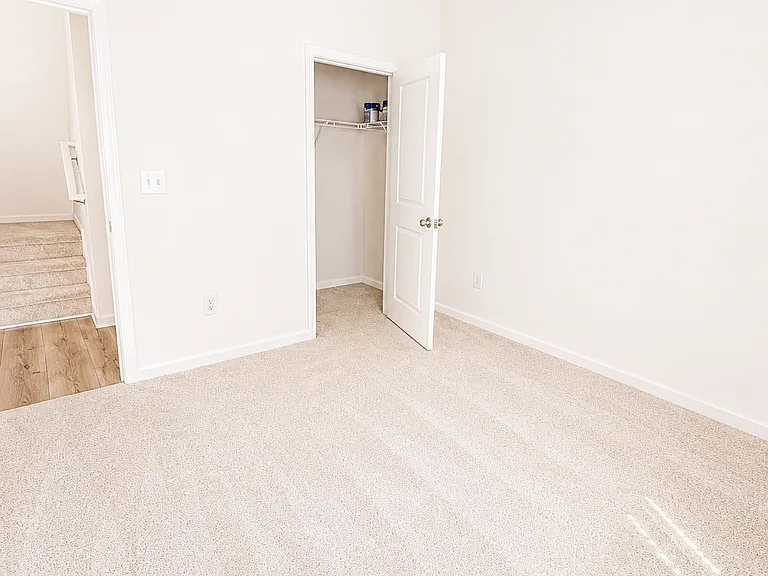 1217 Eagleston Way — Photo 15