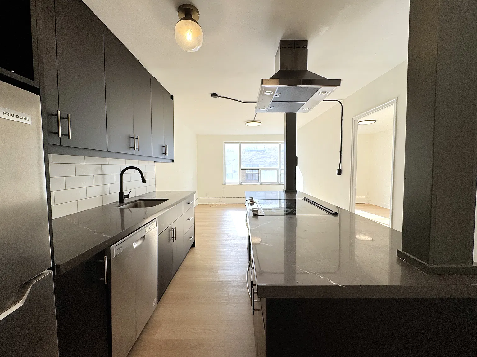 420 Eglinton Ave E - 508 — Photo 4