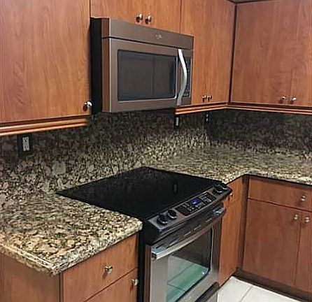 4th image of 5815 Siena Ln