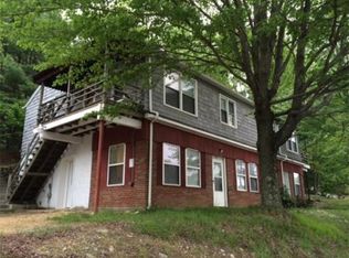 126 Southbridge Rd, Charlton, MA 01507