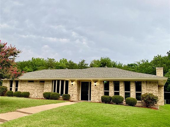 4th image of 3013 Macao Ct