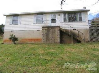 35 Tall Shadows Ln, Lexington, VA 24450