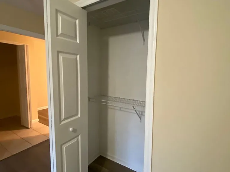 2216 Anne Ave — Photo 14