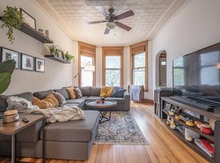 2937 N Racine Ave #1, Chicago, IL 60657