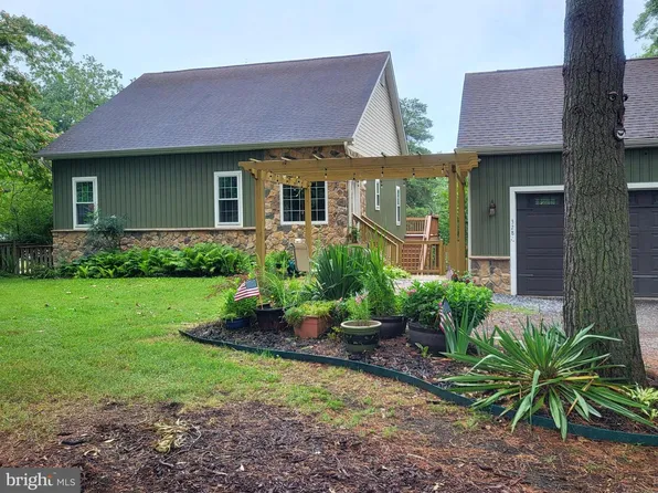 328 Oakdale Rd, Pasadena, MD 21122