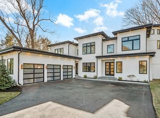 43 Claremont St, Newton, MA 02458