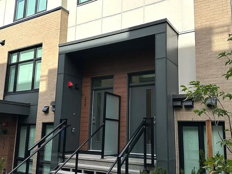 2035 Glenaire Dr #259 — Photo 3
