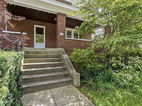 2nd image of 5444 Bartlett St