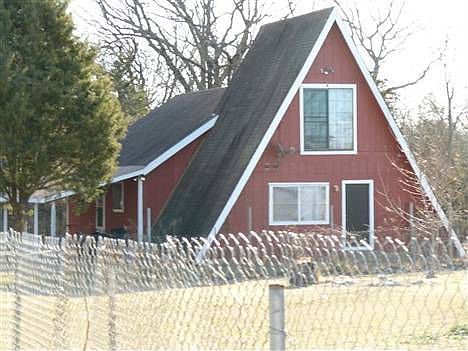 5th image of 2589 Elmwood Dr