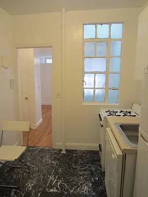 Rented by Manhattan Flats | media 25