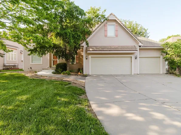 15400 E Windham Cir, Wichita, KS 67230