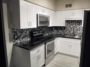 824 E Rose Ln APT 4, Phoenix, AZ 85014