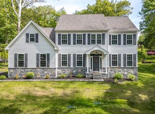 14 Rose Hill Rd, Media, PA 19063