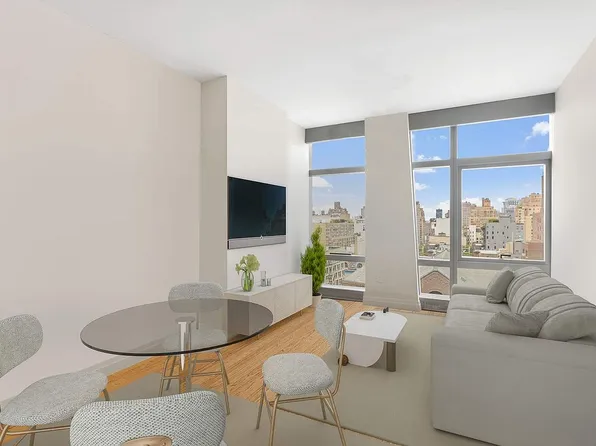 35 W 15th St APT 10B, New York, NY 10011