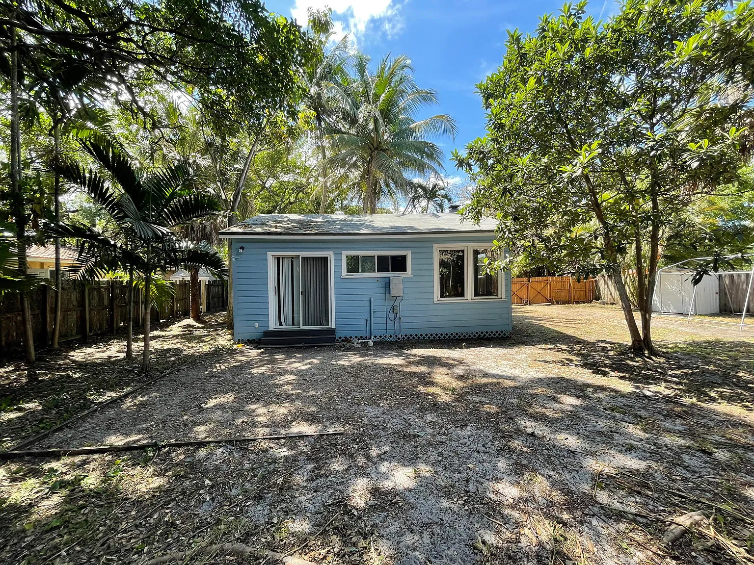 2 bed, 1.0 bath, 800 sqft, $2,500 — Photo 3