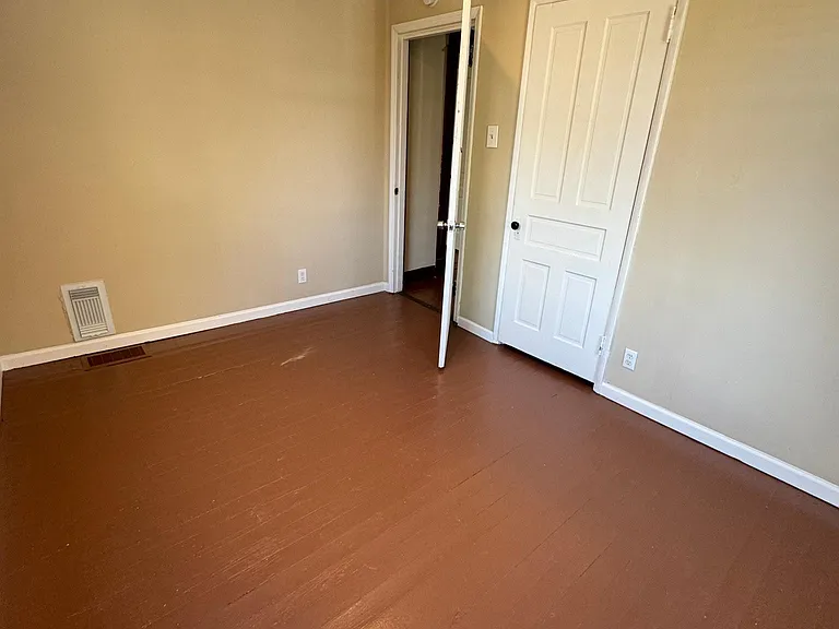 1709 Sherman Ave #2 — Photo 14