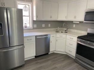 4283 Glen Lytle Rd, Pittsburgh, PA 15217