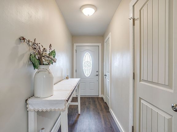 3rd image of 6260 Silver Creek Azle Rd