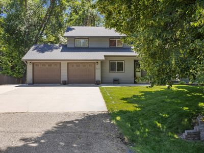 513 Southwood Dr, Horace, ND, 58047