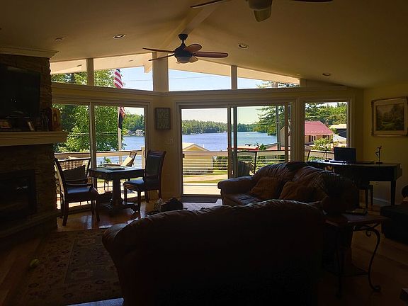 Livingroom looking out