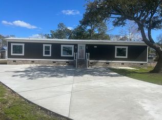 179 Circle Dr, Cedar Pt, NC 28584