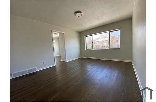 3427 Grape St #3 Photo 1