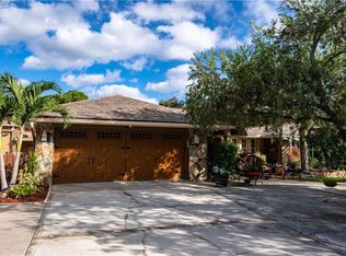 8057 98th St, Seminole, FL 33777