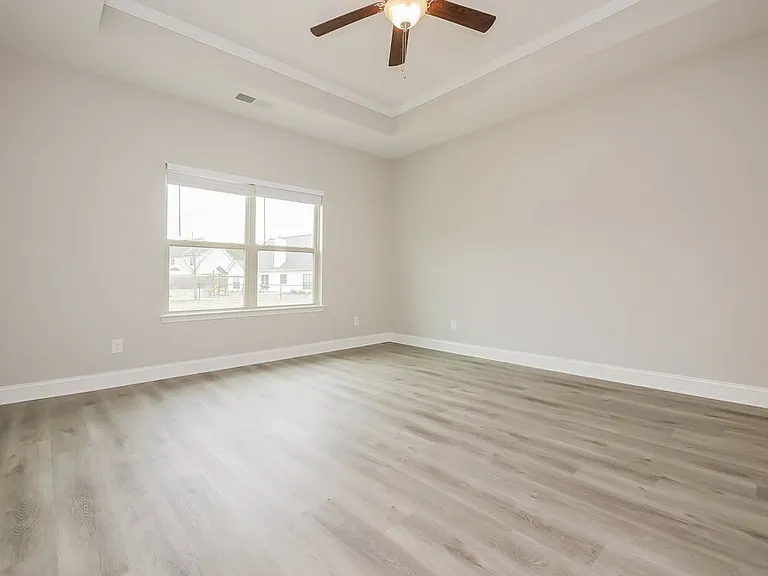 231 Galway Ln — Photo 9