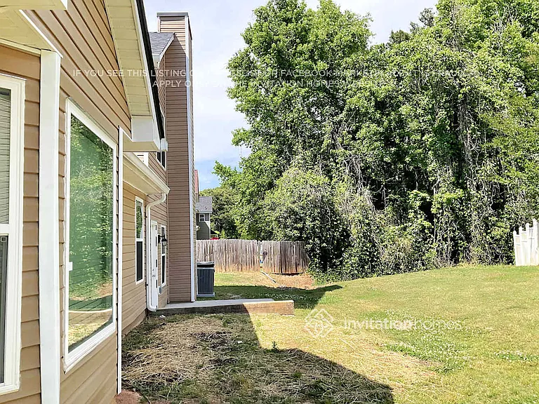 3913 Arabian Way — Photo 19