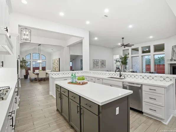 1611 Kinder, San Antonio, TX 78260