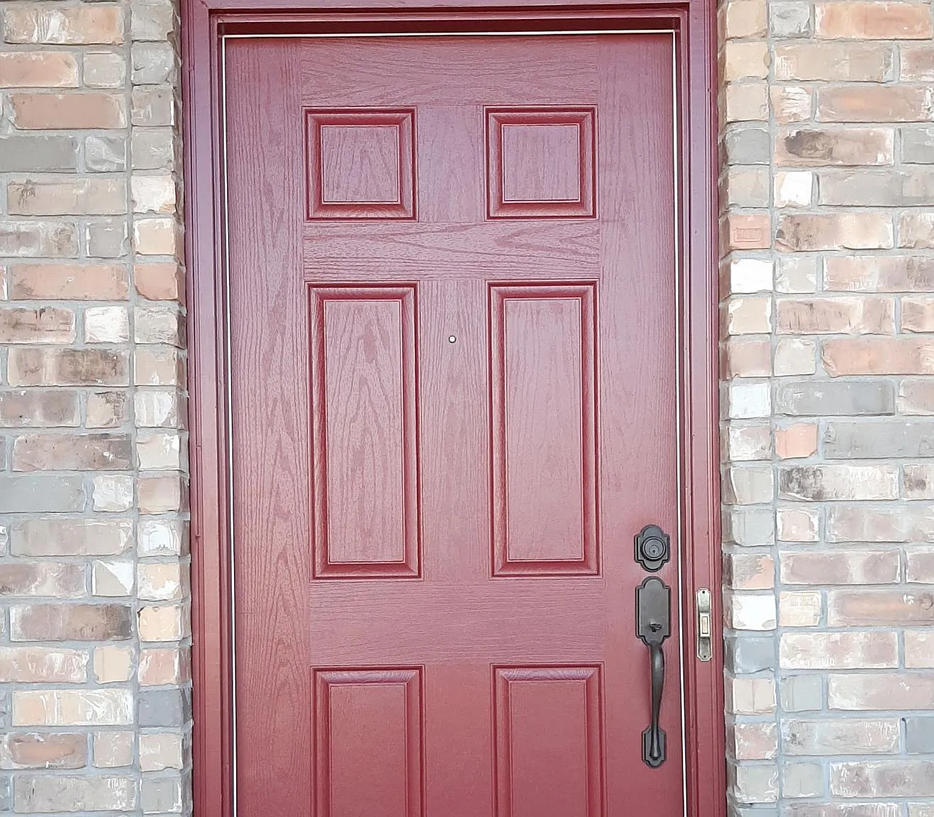 111 Miramar Dr — Photo 2