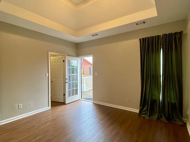 404 Bass St SW — Photo 10