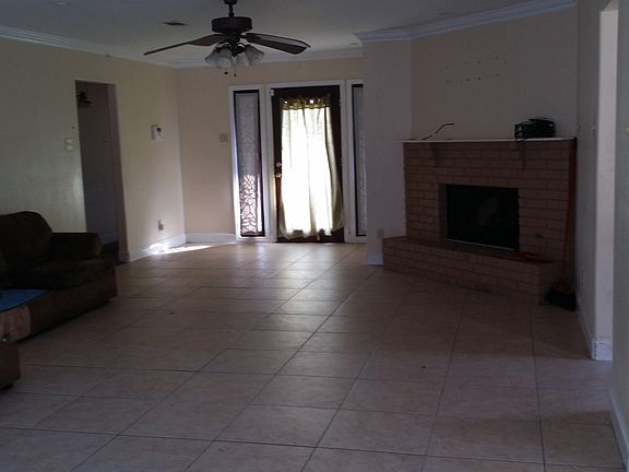 5th image of 7821 Windward Ct