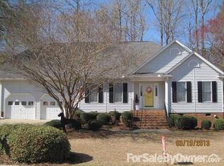 302 Water Crest Dr, Lexington, SC 29072