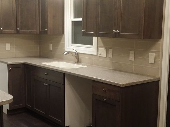 4th image of 4700 Lonewood Cir