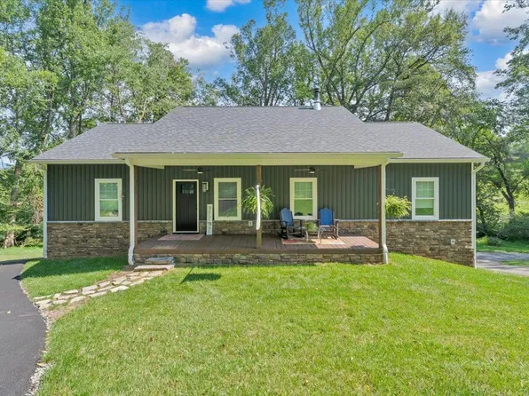 1226 Rendezvous Ln, Bedford, VA 24523