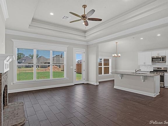5th image of 154 Livingston Dr
