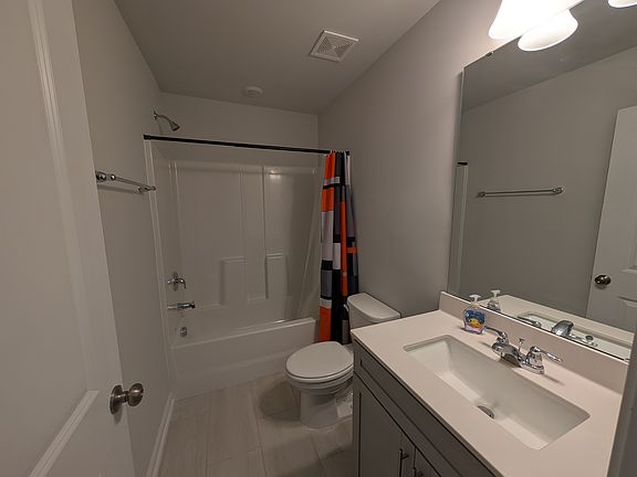 3rd image of 3010 Brellon Ln