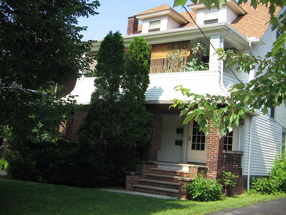 tree-lined street north of Shaker Square
