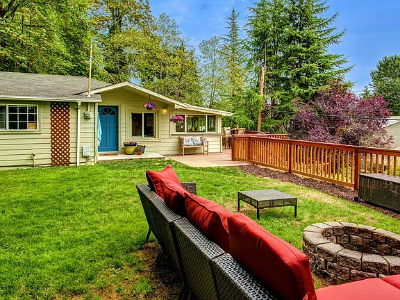 2nd image of 11611 91st Pl NE