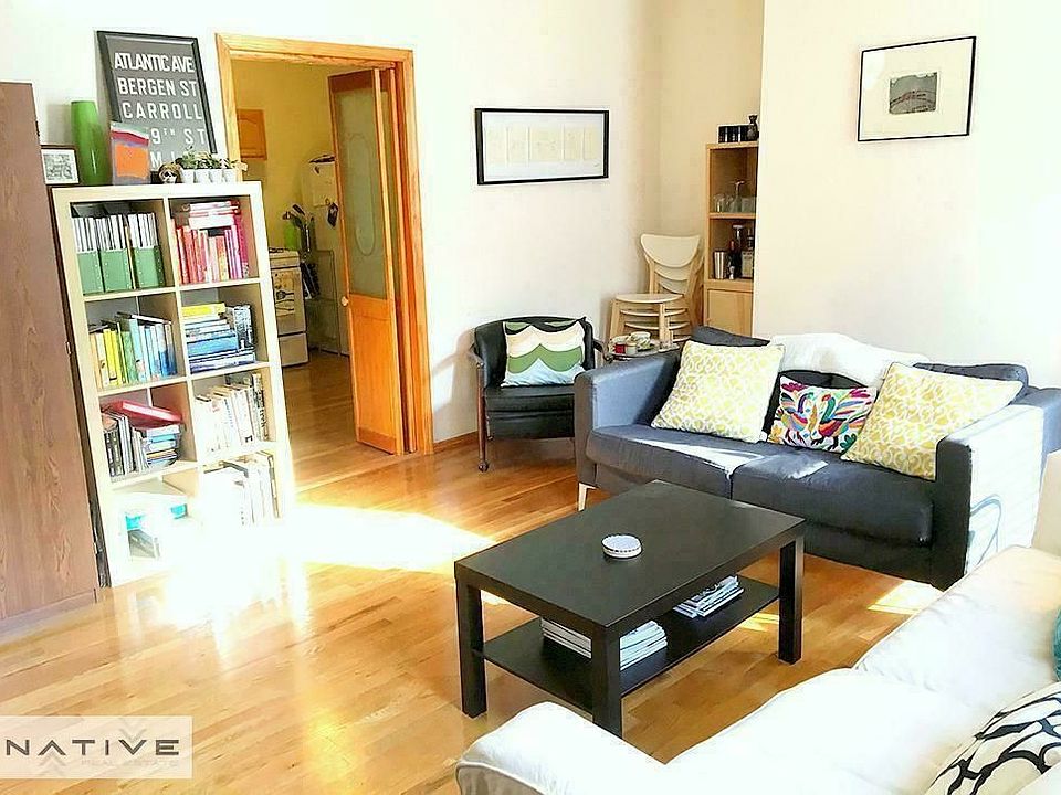 2nd image of 168 Eckford St #1