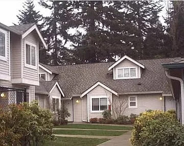 Building Photo - Edgewood North