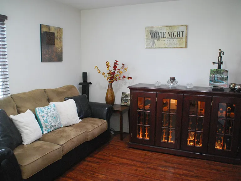 Downstairs bonus room