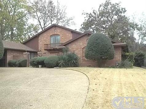 2nd image of 3825 Wharton Dr