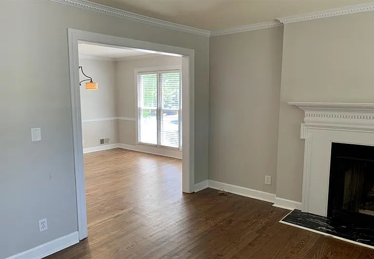 831 Clairemont Ave — Photo 8