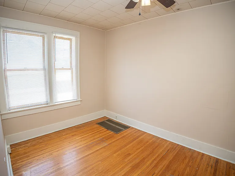 929 E Dunklin St #A — Photo 13