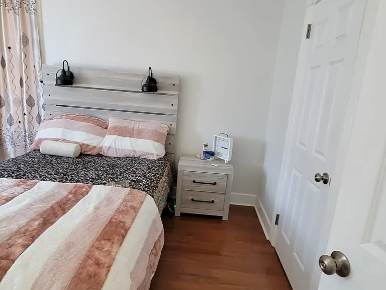 78 Pearsall Ave — Photo 11