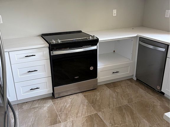 2nd image of 3580 Gondola Ln